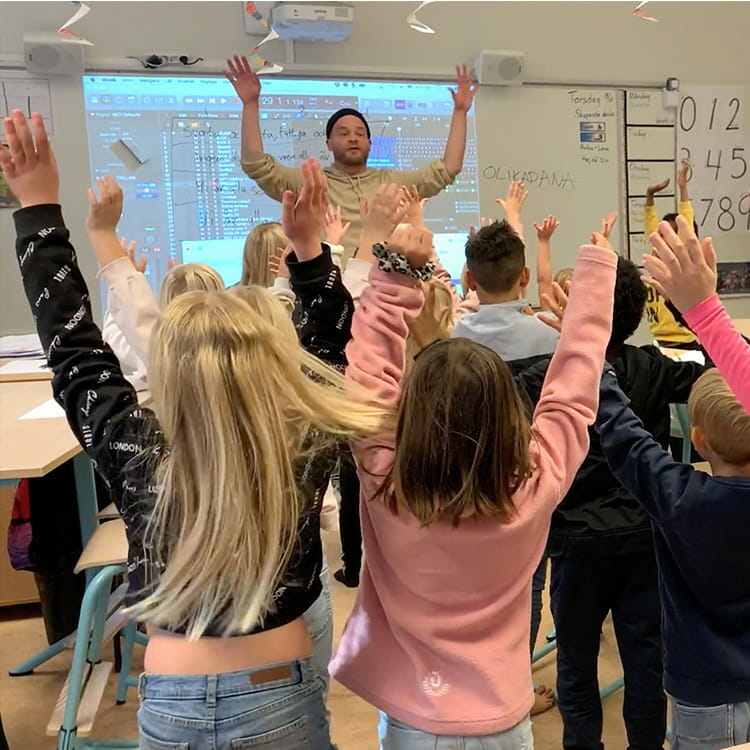 Musik & Rörelse för Barn 2 jompan-varldens-vasta-barnmusik